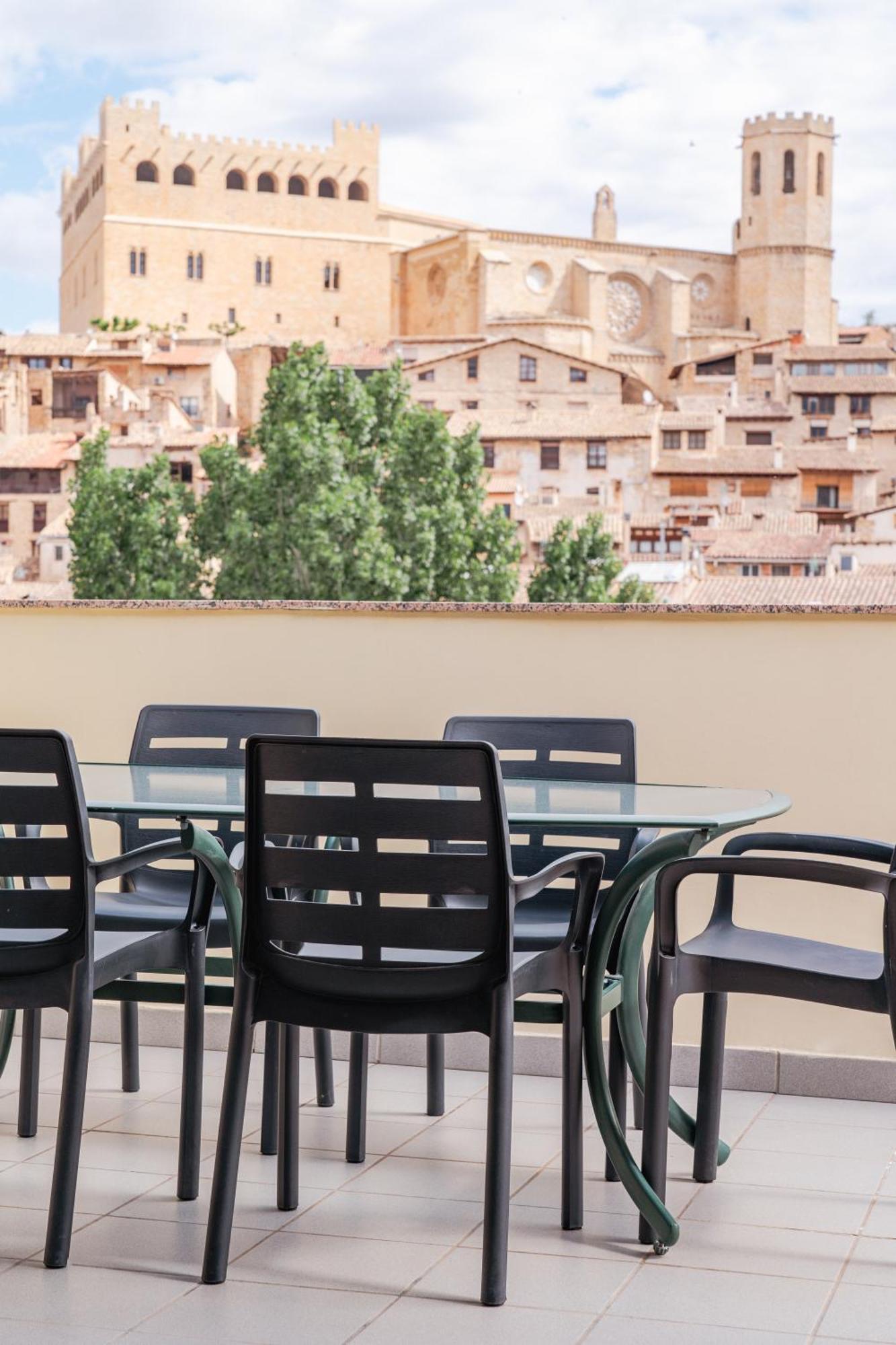Casa Tio Pepe Valderrobres Apartment ภายนอก รูปภาพ